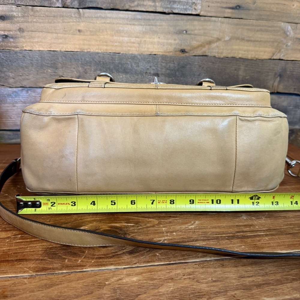 Coach Chelsea Tan Leather Purse Handbag F14017 - Picture 9 of 15